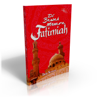 Di bawah menara fatimiah